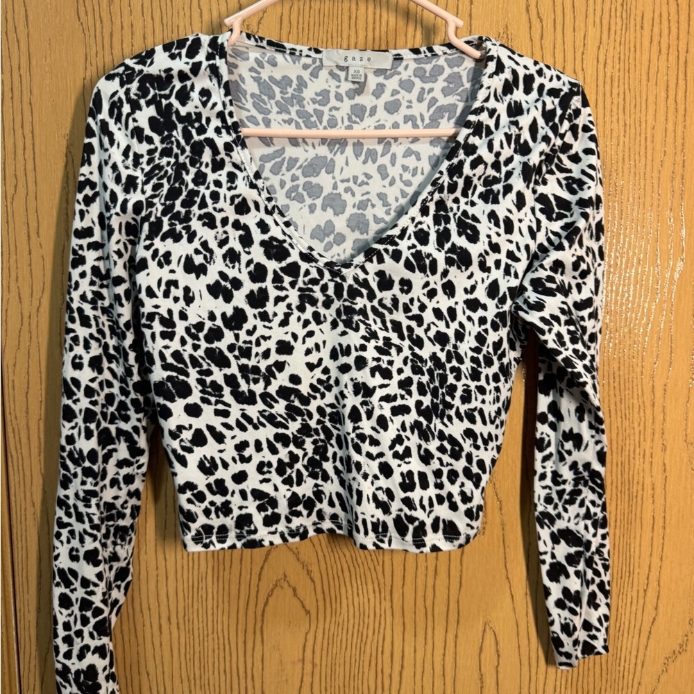 Gaze Black and White Animal Print Crop Top